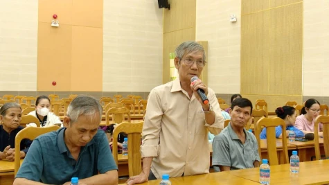 省人民议会代表在年终例会召开后开展新渊市选民接触活动