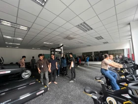 幸福的工作环境将员工联系在一起
