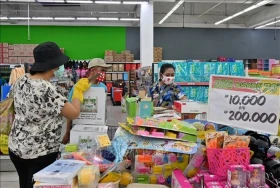 印度尼西亚预计未来五年内引资超8050亿美元