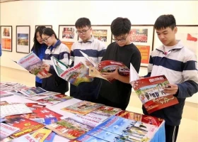 Exhibition about Communist Party of Vietnam opens in Hai Phong