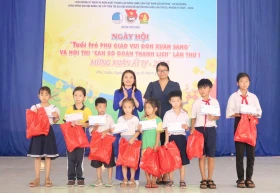 Huyện đoàn Phú Giáo: Tổ chức Ngày hội “Tuổi trẻ Phú Giáo - Vui đón xuân sang”