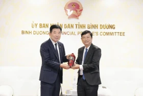 省领导会见全球创新研究协会代表团
