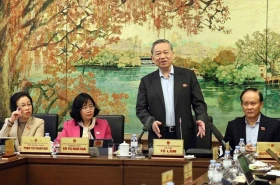 国会第九次特别会议：苏林总书记要求“走在后面就必须走捷径，抢占科学技术的机会”