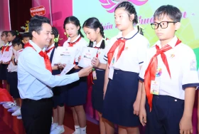 TP.Thuận An: Tuyên dương 170 đại biểu cháu ngoan Bác Hồ