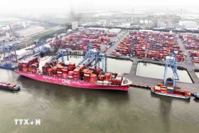 Chuyên gia nhận định năm 2025 là thời cơ vàng để Việt Nam "cất cánh"