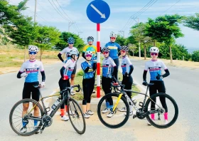 Đội tuyển xe đạp nữ Biwase Bình Dương: Sẵn sàng chinh phục thử thách