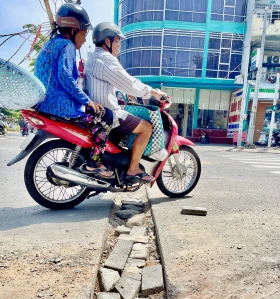 Cần nhanh chóng trả lại mặt đường
