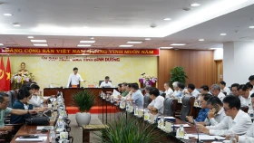 Bình Dương dùng ngân sách hỗ trợ, bồi dưỡng cho học sinh