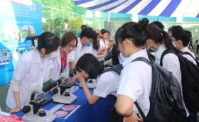 Mùa tuyển sinh 2025: Nhiều chính sách thu hút sĩ tử