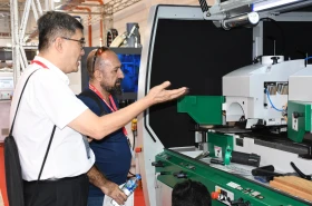 Doanh nghiệp nhập cuộc nhanh với thương mại điện tử