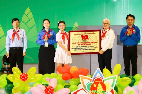 Tuyên dương 135 đại biểu Cháu ngoan Bác Hồ