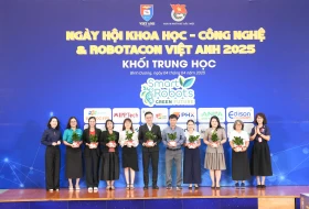 Sôi nổi ngày hội Khoa học – Công nghệ và Robotacon Việt Anh 2025
