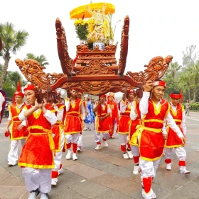 雄王祭祀信仰：弘扬寻根之旅 凝聚民族力量