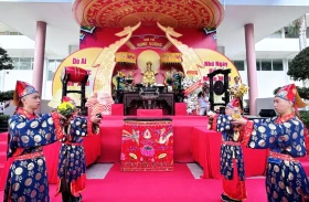 Numerous significant events on the anniversary of Hung King's death