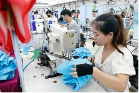Vietnam posts trade surplus of 3.16 billion USD in Q1