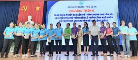 Hội Liên hiệp Phụ nữ các cấp trong tỉnh: Tăng cường ứng dụng công nghệ thông tin