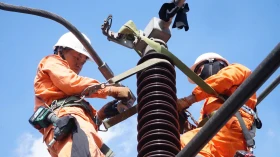 Phối hợp gỡ khó, đẩy nhanh tiến độ công trình điện