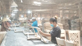 Ngành ngân hàng góp sức hỗ trợ doanh nghiệp