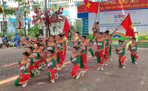 1.000 đội viên tham gia Hội thi “Nghi thức Đội - Chỉ huy Đội giỏi và Múa hát tập thể”