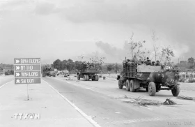 50 năm thống nhất đất nước: Ngày 24-4-1975 - Bao vây Sài Gòn trên các hướng