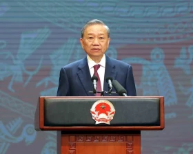 越哈传统友好关系和多领域的合作日益深入