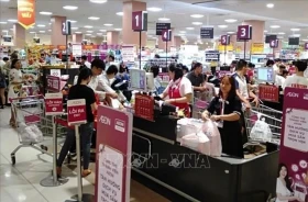 Japanese retailers step up business activities in Vietnam