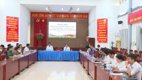 Lãnh đạo tỉnh, TP. Bến Cát khảo sát cơ sở vật chất, trang thiết bị phường Chánh Phú Hòa