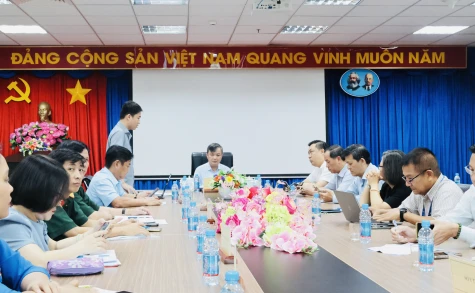 Gần 10.000 vận động viên tham gia giải chạy “Chung tay xóa nhà tạm, nhà dột nát trên địa bàn tỉnh Bình Dương năm 2025”