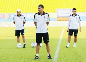 Thử thách chờ đợi HLV Nguyễn Anh Đức