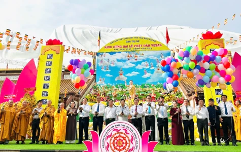 Ban trị sự Giáo hội Phật giáo Việt Nam tỉnh:
Trang nghiêm tổ chức Đại lễ Phật đản Vesak