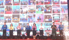 Accompanying, supporting young workers