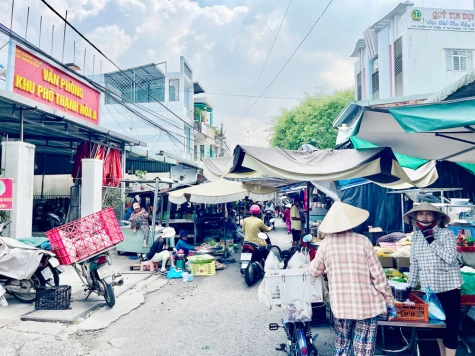 TP.Thuận An: Bất cập ở nhiều chợ tạm, chợ truyền thống