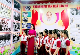 Promoting extensively the study and adherence to President Ho Chi Minh across the province