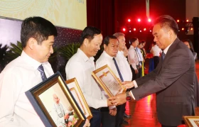 Promoting the study and emulation of Uncle Ho’s example in a more profound and practical manner