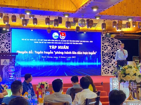 Trung tâm Hỗ trợ Thanh niên công nhân và Lao động trẻ tỉnh: Nâng cao năng lực số, phòng chống tội phạm không gian mạng