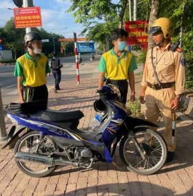 Xử lý gần 200 học sinh vi phạm trật tự an toàn giao thông