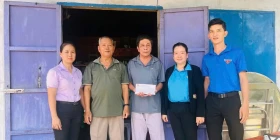 Xã Tân Mỹ: Hỗ trợ đột xuất cho các gia đình khó khăn