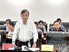 Tăng cường đấu tranh ngăn chặn, đẩy lùi tình trạng buôn lậu, gian lận thương mại, hàng giả