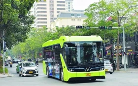 河内市力争到2030年实现绿色公交车全覆盖