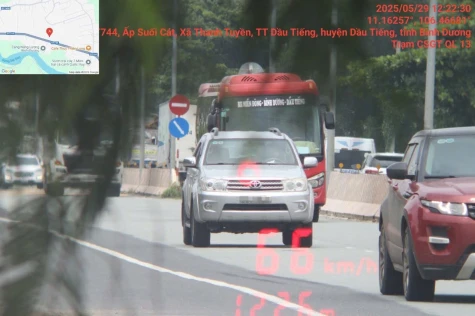 Xử lý nhiều ô tô con vi phạm chạy quá tốc độ cho phép trên đường ĐT744
