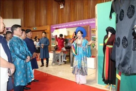 Quang Ninh exhibition highlights evolution of “Ao Dai” throughout history