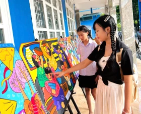 Gần 250 tác phẩm đạt “Giải thưởng Mỹ thuật thiếu nhi” lần XV