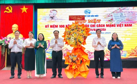 TP.Thủ Dầu Một: Họp mặt kỷ niệm 100 năm Ngày Báo chí Cách mạng Việt Nam