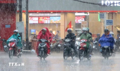 Thời tiết ngày 9-6: Nhiều khu vực trên cả nước có mưa rào và dông