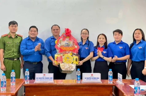 Hành trình thắp sáng niềm tin