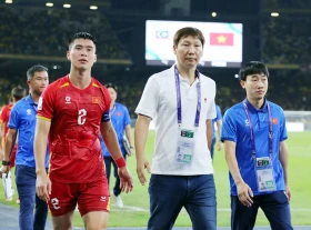 Đội tuyển Việt Nam nên làm gì sau thất bại trước Malaysia?