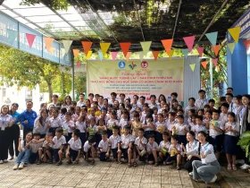 Mùa hè xanh “Dựng ước mơ, Xây hoài bão”: Nâng bước tương lai cho học sinh khó khăn