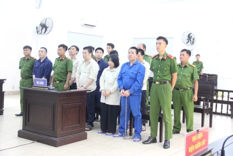 Tử hình và chung thân một số bị cáo trong đường dây mua bán hơn 22kg ma túy