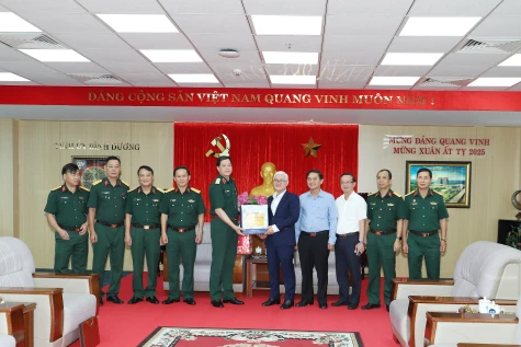 Đoàn công tác Bộ tư lệnh Quân đoàn 34 thăm, làm việc tại tỉnh Bình Dương