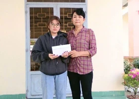 Âm thầm cống hiến, lặng lẽ tỏa hương